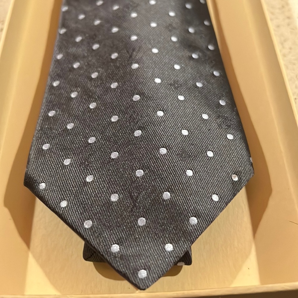 Louis Vuitton tie